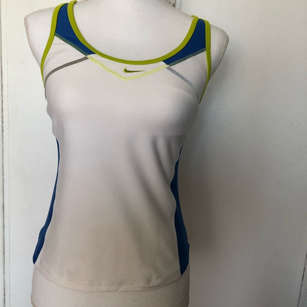 Nike Razorback Top Size S